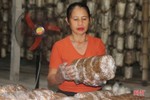 Mạnh dạn đầu tư, cơ sở của bà Sen mỗi năm cung cấp ra thị trường gần 15 tấn nấm