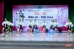 Nhảy dân vũ thể thao - niềm vui mới của chị em Hà Tĩnh