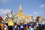 Đặc sắc lễ rước Phạ Sạt Phơng ở Lào