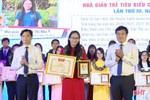 Cô giáo trường làng Hà Tĩnh được Trung ương Đoàn tuyên dương “Nhà giáo trẻ tiêu biểu"