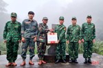 BĐBP Hà Tĩnh chúc mừng các đơn vị bảo vệ biên giới Lào