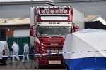 Vụ 39 thi thể ở Anh: Chủ hãng xe phải bồi thường cho gia đình nạn nhân