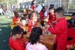 Học sinh Trường Hội nhập Quốc tế iSchool Hà Tĩnh hào hứng với chương trình xuân đa sắc