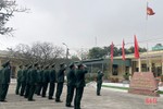 Thiêng liêng lễ chào cờ đầu năm mới ở Hà Tĩnh