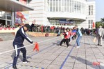 Thị xã Hồng Lĩnh sôi nổi giải kéo co “Mừng Đảng, mừng xuân Quý Mão 2023”