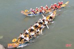 Xem đua thuyền trên sông Ngàn Phố