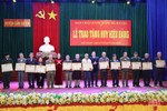 Trao tặng, truy tặng huy hiệu Đảng cho 174 đảng viên huyện Cẩm Xuyên, Can Lộc