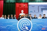 Khách hàng ở Can Lộc trúng giải nhất “Hóa đơn may mắn” quý IV/2022