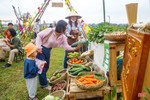 Trải nghiệm “Chợ gánh - Mùa thương đầu” tại Hà Tĩnh