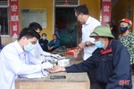 Hơn 150 người cao tuổi xã vùng biên Hà Tĩnh được khám, tư vấn sức khỏe miễn phí