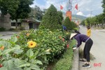 Phụ nữ Hương Sơn giúp nhau xây dựng nhà sạch, vườn đẹp, đường khang trang