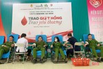 4 cán bộ, chiến sỹ Công an ở Nghi Xuân hiến máu cứu người