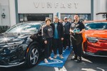 VinFast chính thức bàn giao xe cho khách hàng Mỹ