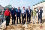 MTTQ và đoàn thể huyện Lộc Hà hỗ trợ xây dựng 13 ngôi nhà kiên cố