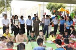 Thứ trưởng Bộ LĐ-TB&XH thăm Làng Trẻ em mồ côi Hà Tĩnh