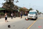 Hà Tĩnh: Va chạm giữa ôtô và xe máy, một phụ nữ tử vong tại chỗ