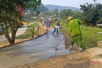 Huy động gần 200 triệu đồng làm đường tránh ngập ở Nghi Xuân