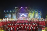 Ấn tượng màn nhảy dân vũ của 200 hội viên phụ nữ Hà Tĩnh
