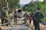 Đồn Biên phòng Bản Giàng giúp 2 xã biên giới ở Hương Khê xây dựng nông thôn mới