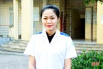 Cô nữ sinh Lào đam mê học nghề dược ở Hà Tĩnh