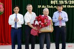 TP Hà Tĩnh có 141 đảng viên được tặng Huy hiệu Đảng dịp 19/5