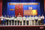 Trao Huy hiệu Đảng cho 91 đảng viên ở Can Lộc