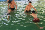 Tạo điều kiện để học sinh Hương Sơn có cơ hội học bơi