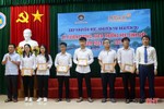 Trao thưởng hơn 650 triệu đồng cho giáo viên, học sinh giỏi Hà Tĩnh