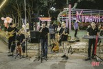 Đêm nhạc gây quỹ vì nạn nhân da cam ở phố đi bộ Hà Tĩnh