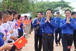 Sắc xanh tình nguyện thắt chặt mối quan hệ hữu nghị Việt - Lào