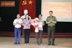 Công dân đầu tiên ở Hà Tĩnh được cấp thủ tục hành chính “3 trong 1”