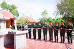 Quân khu 4 tri ân các anh hùng liệt sĩ tại Hà Tĩnh