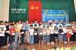 Thêm 20 trẻ mồ côi, hoàn cảnh khó khăn đặc biệt ở Hương Khê được đỡ đầu
