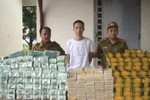 Lào bắt giữ một thanh niên chở hơn 3,2 tạ ma túy
