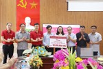 Agribank Hà Tĩnh II trao thiết bị dạy học cho các trường học ở TP Hà Tĩnh