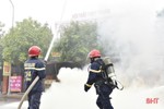 Thực tập phương án chữa cháy và cứu hộ cứu nạn ở thị xã Hồng Lĩnh