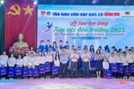 20 tân sinh viên Hà Tĩnh được nhận học bổng “Tiếp sức đến trường”