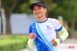 Runner Hà Tĩnh chạy 100 km trong 13 tiếng để gây quỹ
