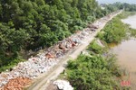 Tái diễn tình trạng đổ rác thải xây dựng sai quy định ở TX Hồng Lĩnh