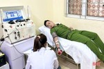 2 chiến sỹ công an hiến máu cứu người qua cơn nguy kịch