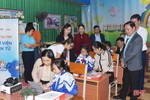 5 trường học ở Hương Khê được tài trợ thư viện điện tử