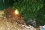 Xuất hiện hố sụt lún bất thường trong đêm ở Hương Khê