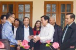 Nguyên Chủ tịch nước Trương Tấn Sang thăm các điểm trường vượt lũ tại Hà Tĩnh