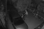 Video: Nửa đêm đột nhập nhà dân trộm xe máy