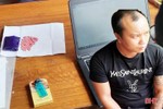 Bắt đối tượng mua bán trái phép hồng phiến ở Hương Khê