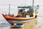Ngư dân Hà Tĩnh “xông biển” ngày đầu năm mới