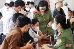 Người làm hộ chiếu, giấy thông hành tăng mạnh sau tết ở Hà Tĩnh