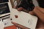 Lừa bán iPhone chính hãng giá rẻ, đối tượng không nhớ hết người “dính bẫy”