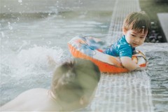 5 quy tắc quan trọng khi cho trẻ đi bơi
