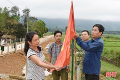 Bộ đội Biên phòng góp sức xây dựng vùng biên Hương Khê giàu đẹp